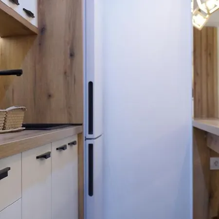 Apartment Garden Oasis *